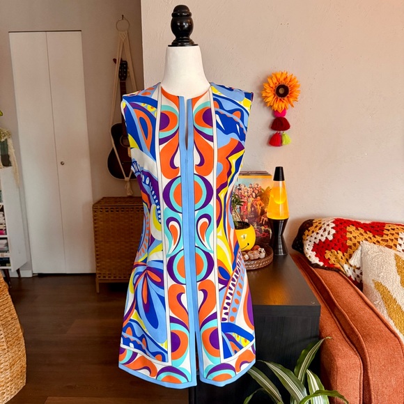 Zara Dresses & Skirts - Zara Psychedelic Mod Mini Dress Retro 60s Print